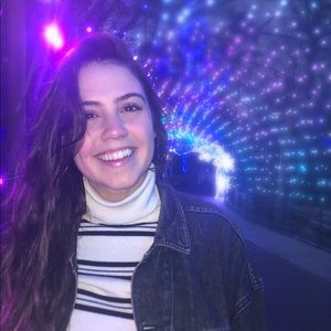 Meet your Posher, Hannah